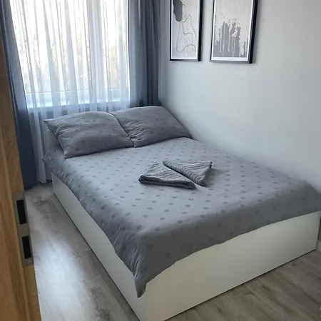 Mieszkanie W Centrum Z Oddzielna Sypialnia * Płock